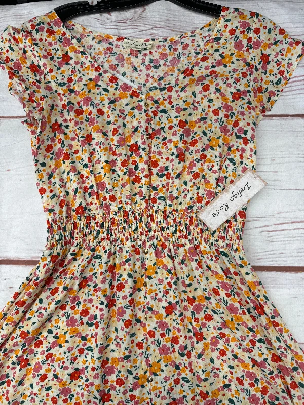 Buy Now Dress Casual Midi By Clothes Mentor In Floral, Size: M