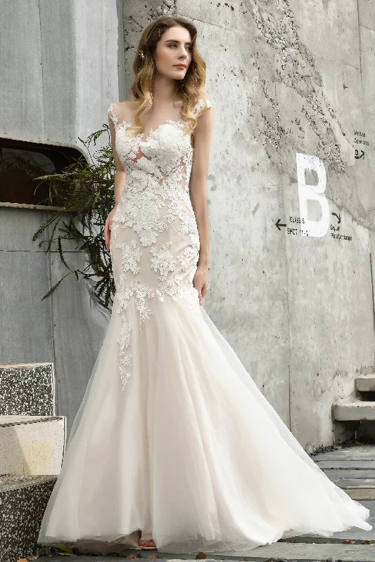 Markdowns Charming Lace Sleeveless Mermaid Wedding Dresses