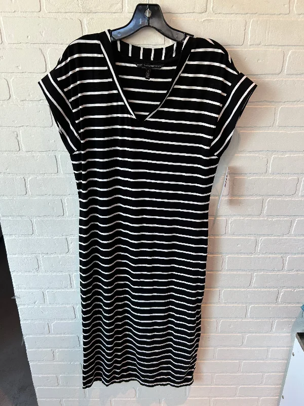 Get It Before It’s Gone Dress Casual Midi By White House Black Market In Black & White, Size: S