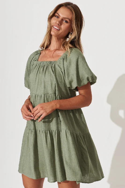 Friends and Family Sale Nessa Smock Dress In Khaki Linen Blend