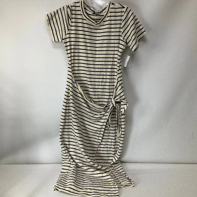 Year-End Sale Dress Casual Maxi By Evereve In Striped Pattern, Size: S