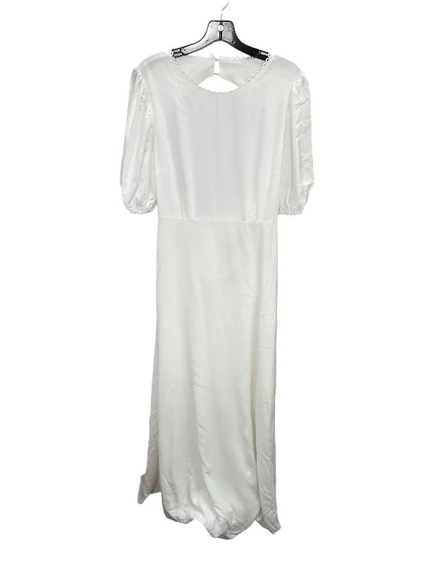Midnight Madness Dress Casual Maxi By Cmc In White, Size: L