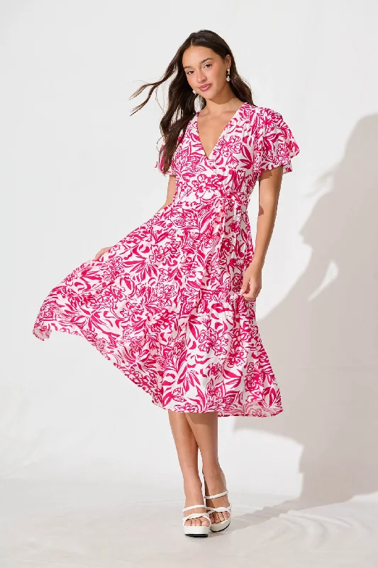 Instant Discount Kristianne Midi Dress In White With Pink Floral