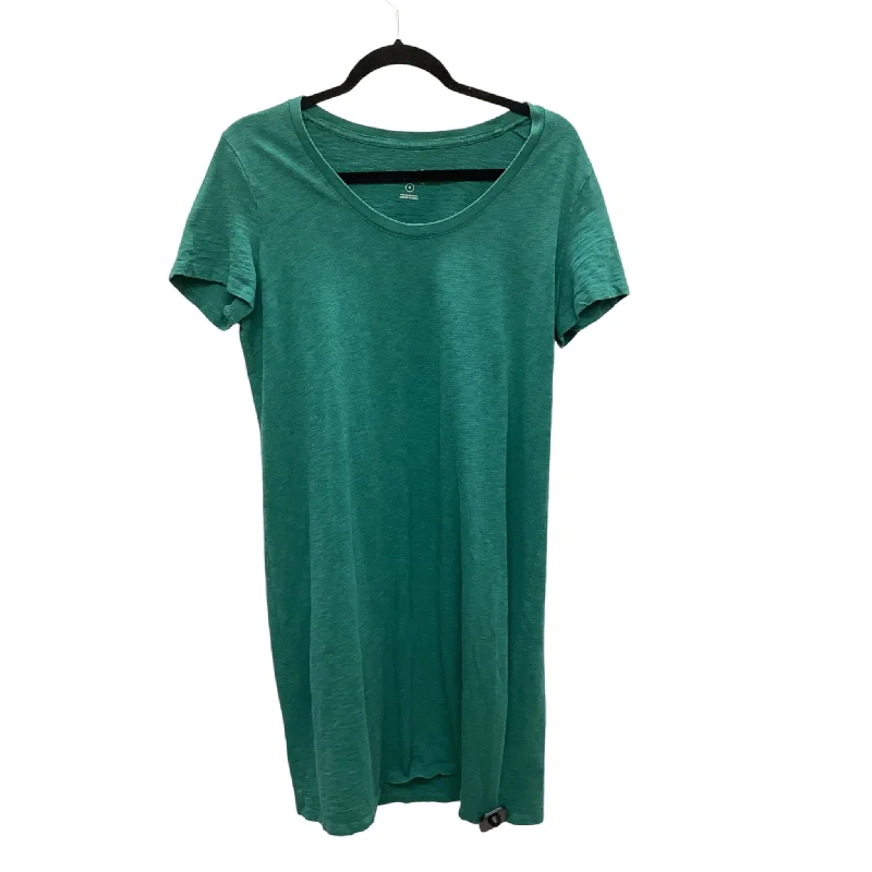 Don’t Miss Out Dress Casual Short By Universal Thread In Green, Size: M