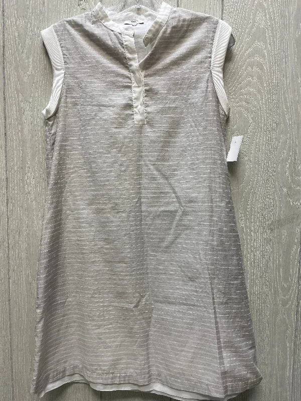 Exclusive Savings Dress Casual Short By Cma In Grey & White, Size:M
