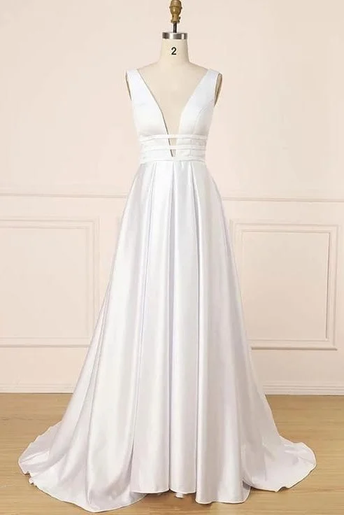 Clearance Event Elegant Ivory V-neck Simple Satin Prom Dresses With Pockets