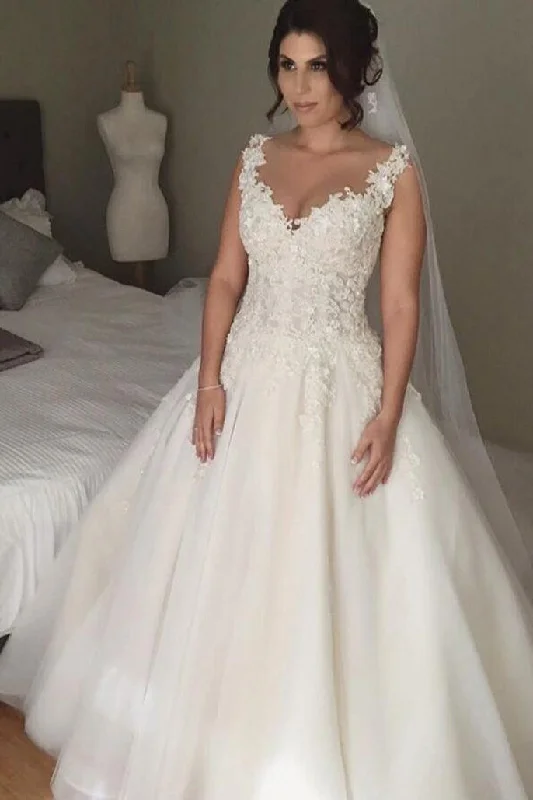 Clearance Items Impressive V Neck Lace Appliques Sleeveless Wedding Dresses