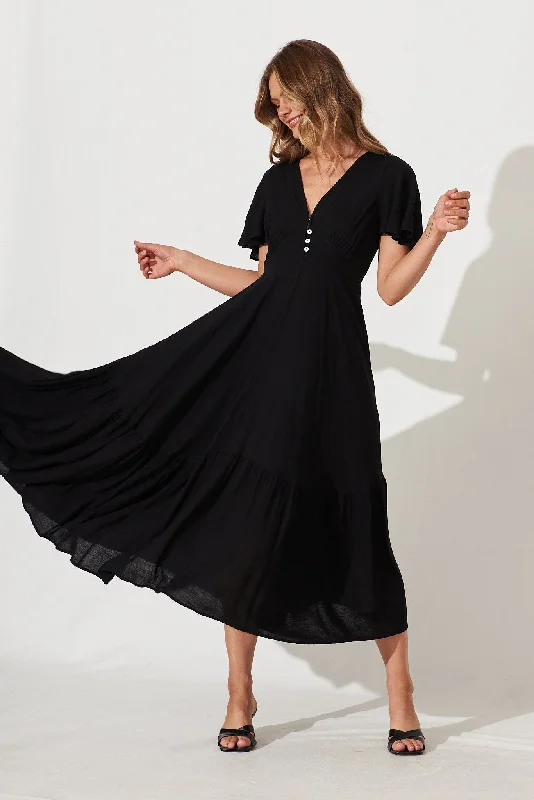 Special Price Nevada Maxi Dress In Black