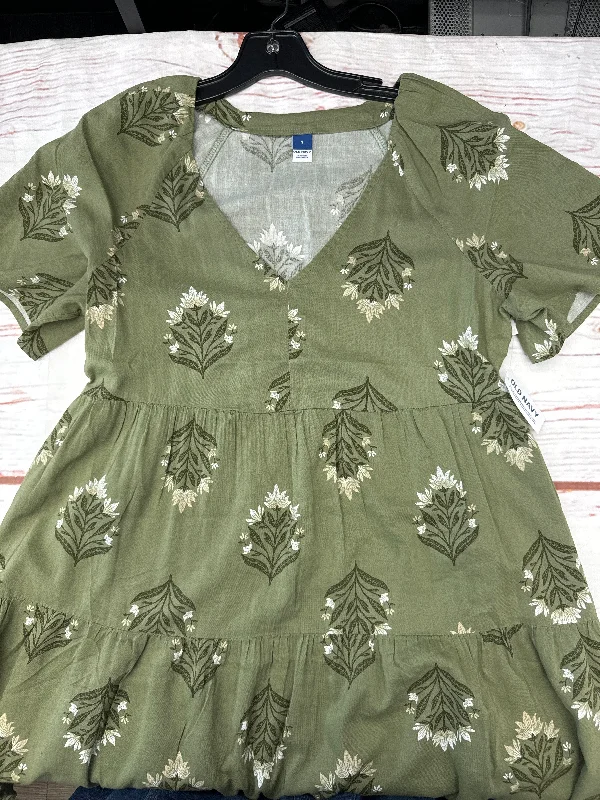 Deep Discounts Dress Casual Short By Old Navy In Green, Size: S