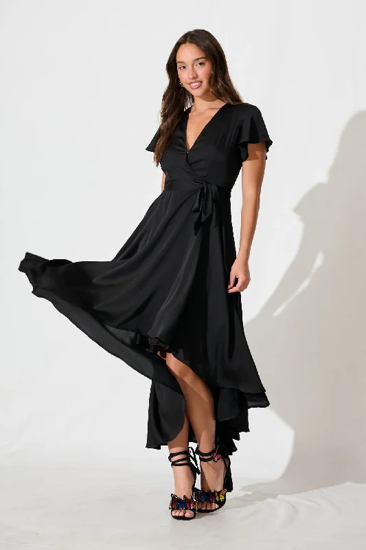 Price Smash Loulou Maxi Dress In Black Satin