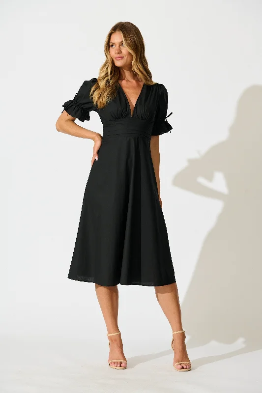New Deals Sunrays Midi Dress in Black Cotton