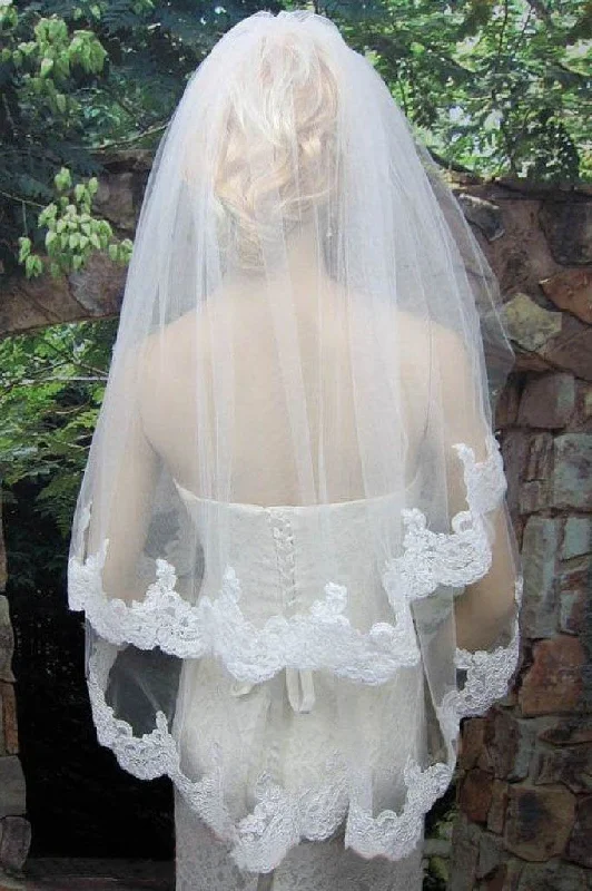 Year-End Sale Elegant 2T Tulle Lace With Applique Wedding Veils