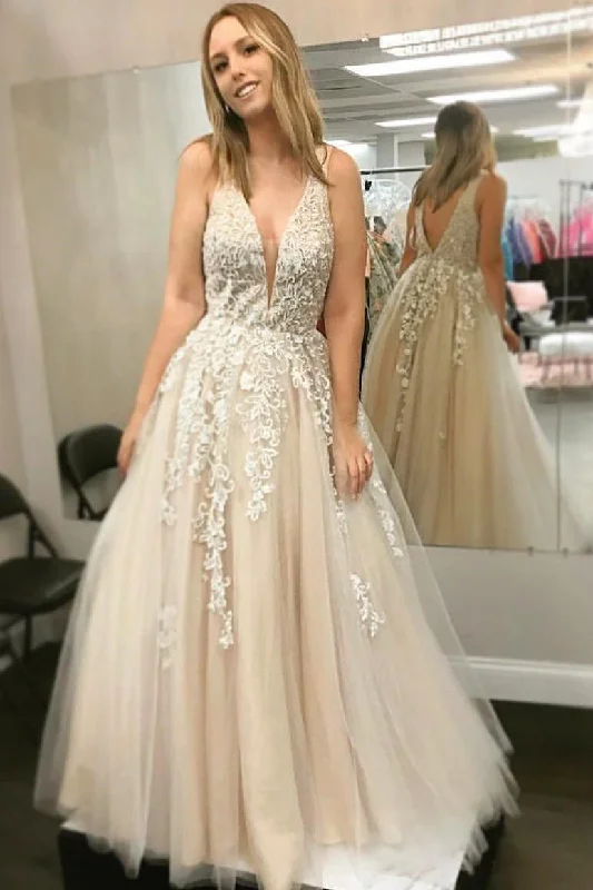 Special Buy Elegant Sleeveless A-line Straps Lace Appliques Long Prom Dresses