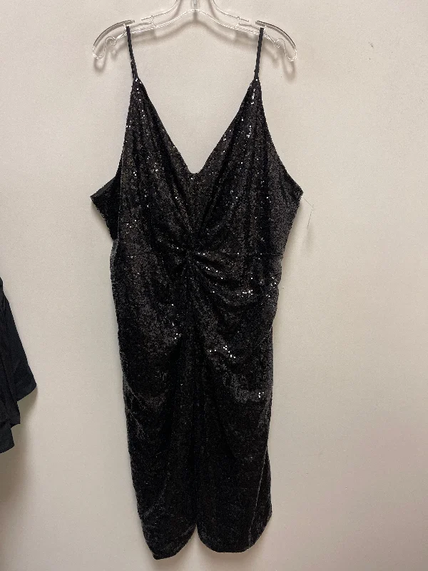 Price Rollback Dress Party Short By Boohoo Boutique In Black, Size: 3x