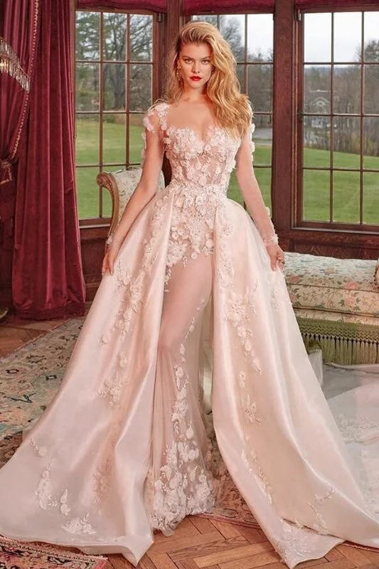 Friends and Family Sale Long Sleeves Simple Elegant Wedding Dresses Lace Wedding Gowns Friends and Family Sale Long Sleeves Simple Elegant Wedding Dresses Lace Wedding Gowns