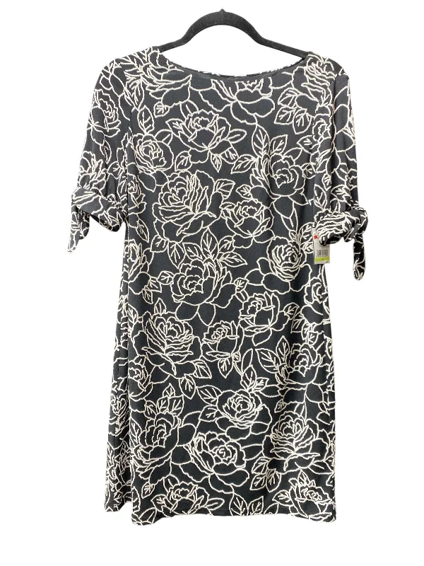 Big Discounts Dress Casual Short By Jessica Howard In Black & White, Size: 4petite