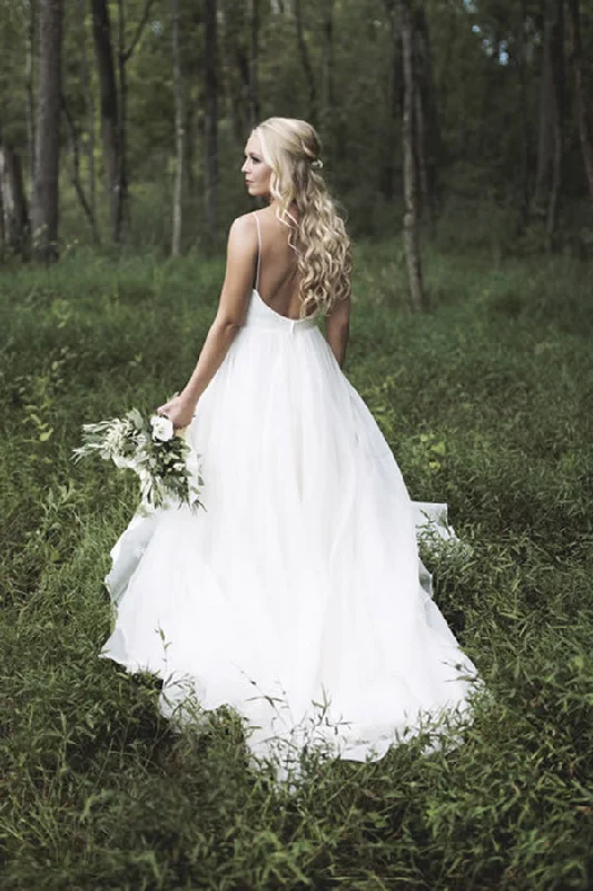 Markdowns Simple Spaghetti Straps Tulle Backless V Neck Wedding Dresses