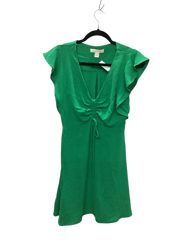 Lowest Prices Dress Casual Short By Monteau In Green, Size: M