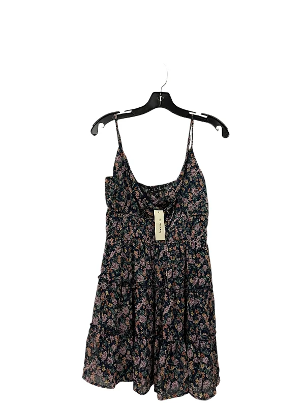 Value Deals Dress Casual Short By Francesca's In Blue, Size: M