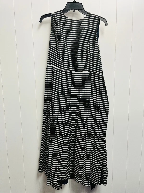 Exclusive Access Dress Casual Short By Max Mara In Black & Blue, Size: L