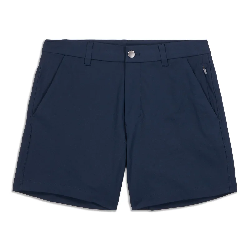 Final Clearance Commission Short Classic - Resale