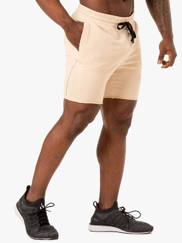 While Supplies Last Force 6" Track Short - Sand