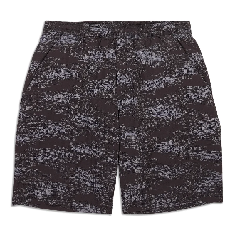 Closeout Pace Breaker Short - Resale
