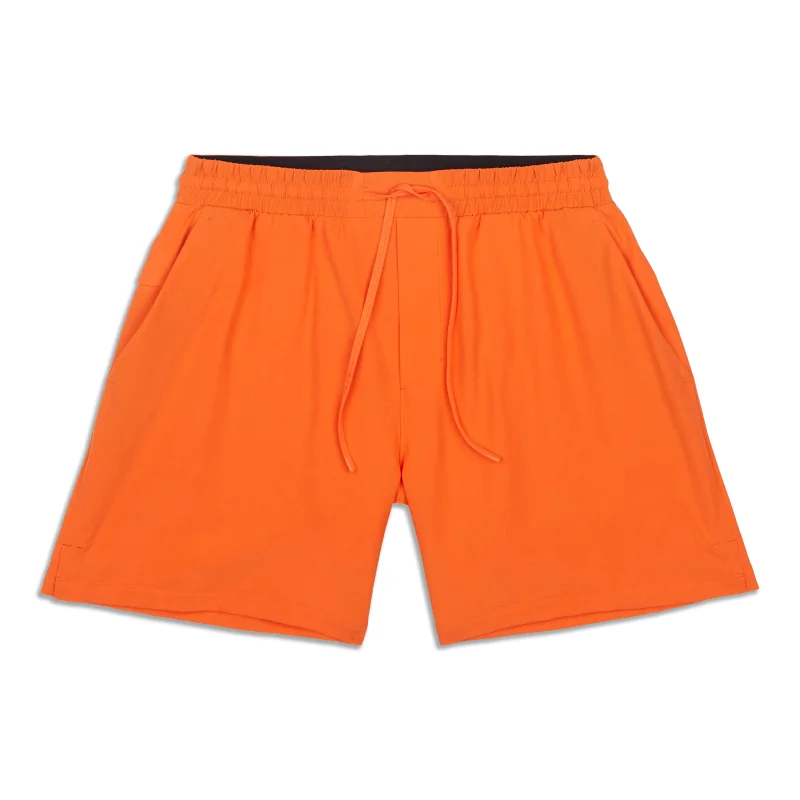 Today’s Deal Pool Short
